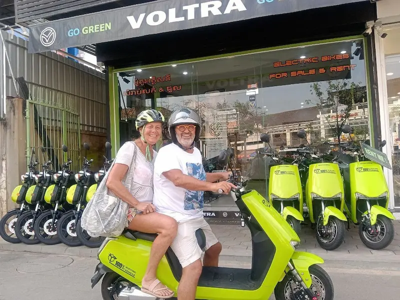 Group ready to ride e-bikes